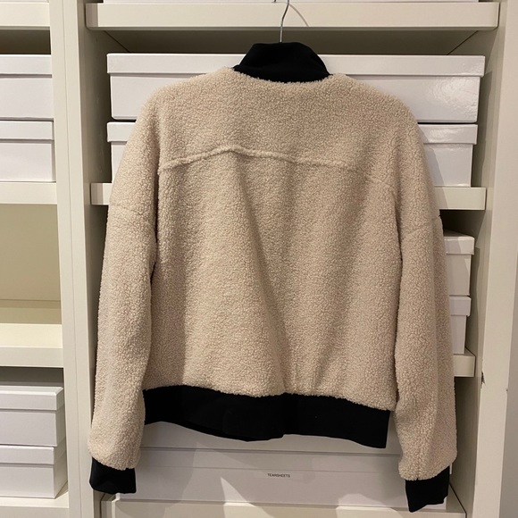 Fabletics Dream Polar Fleece Pullover - Picture 4 of 5